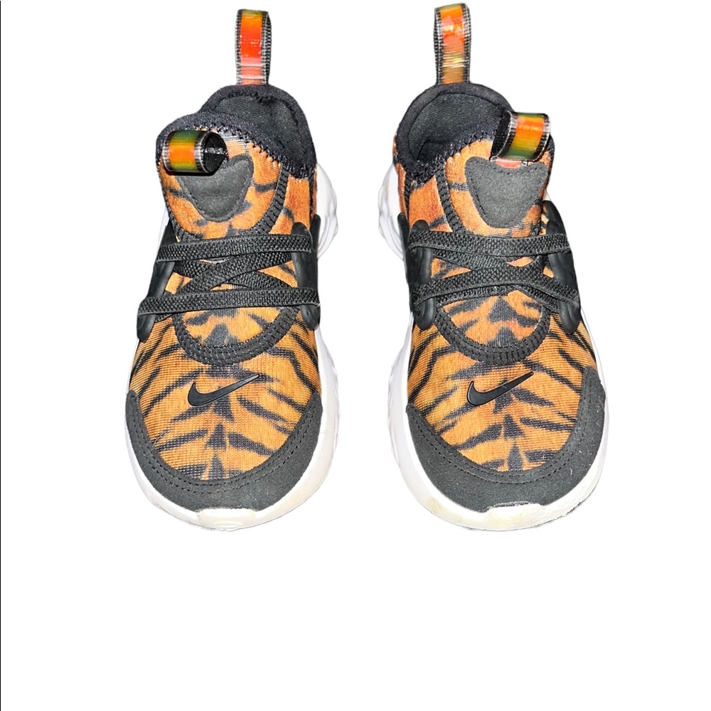 Presto Leopard print Nike